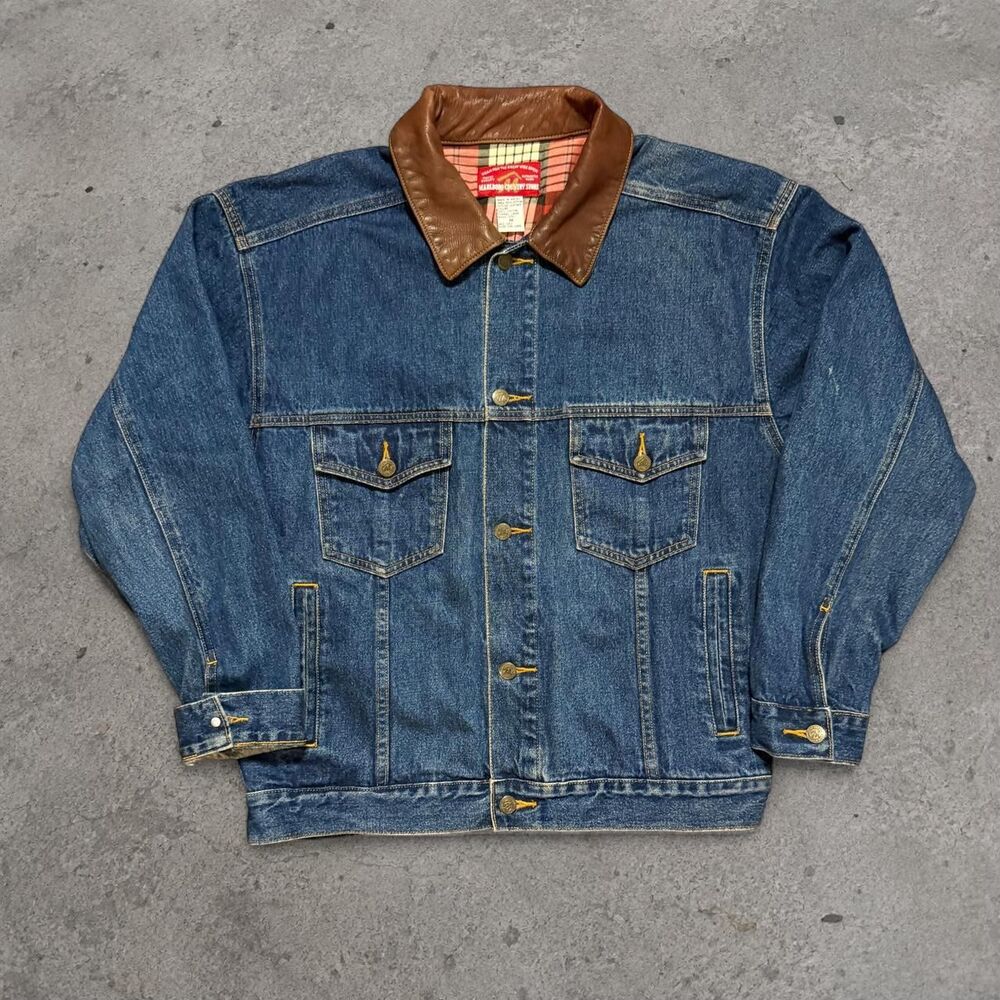 Vintage 1990’s Marlboro Country Store Denim Jacket Men’s Size Medium
